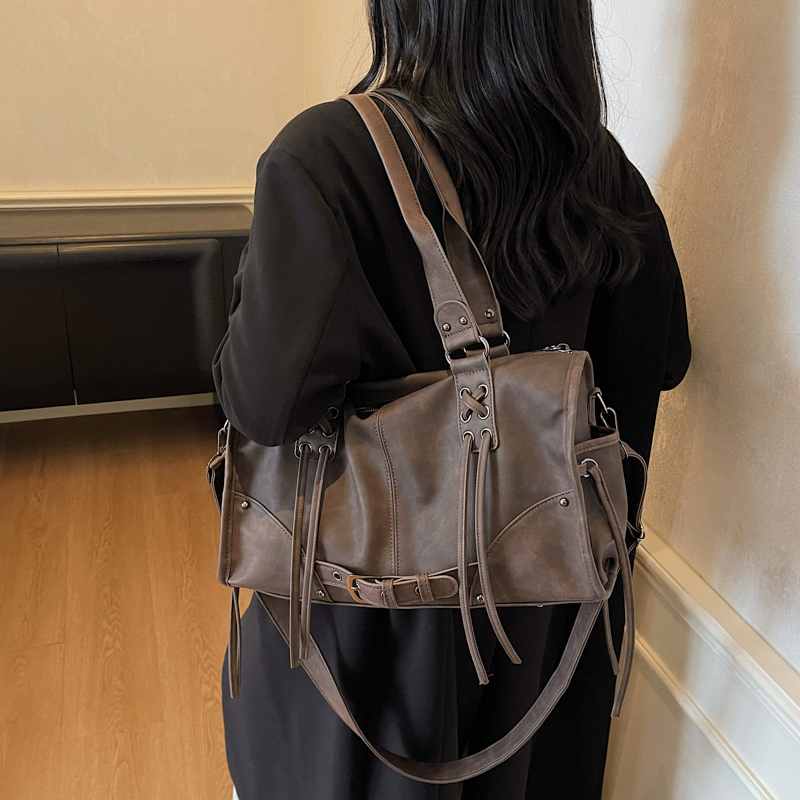 Leftside retro couro do plutôn - Women'S Fashion Trends Autumn 2025 avaliação e preço
